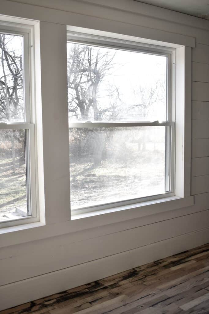 Simple Farmhouse Style Window Trim - Rocky Hedge Farm