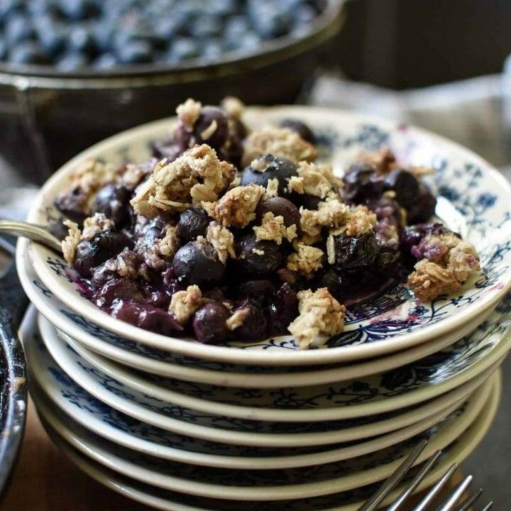 Healthy Blueberry Crisp