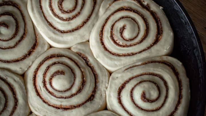 Cast Iron Cinnamon Rolls Recipe