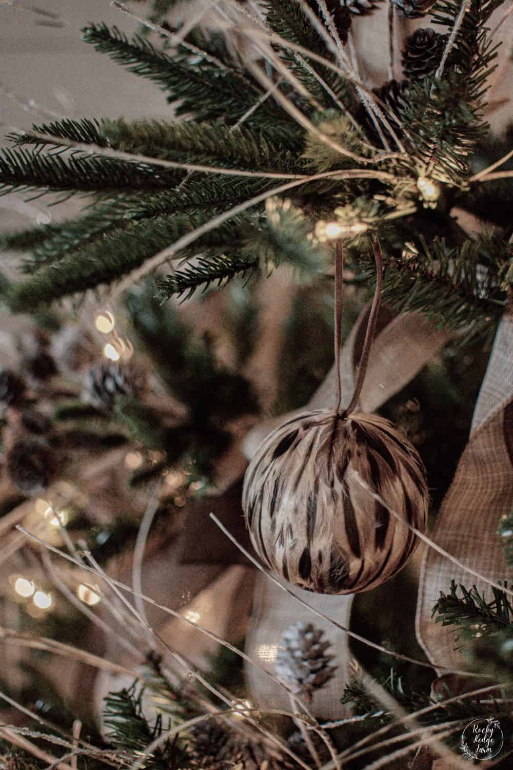 Woodland Theme Christmas Tree - Rocky Hedge Farm