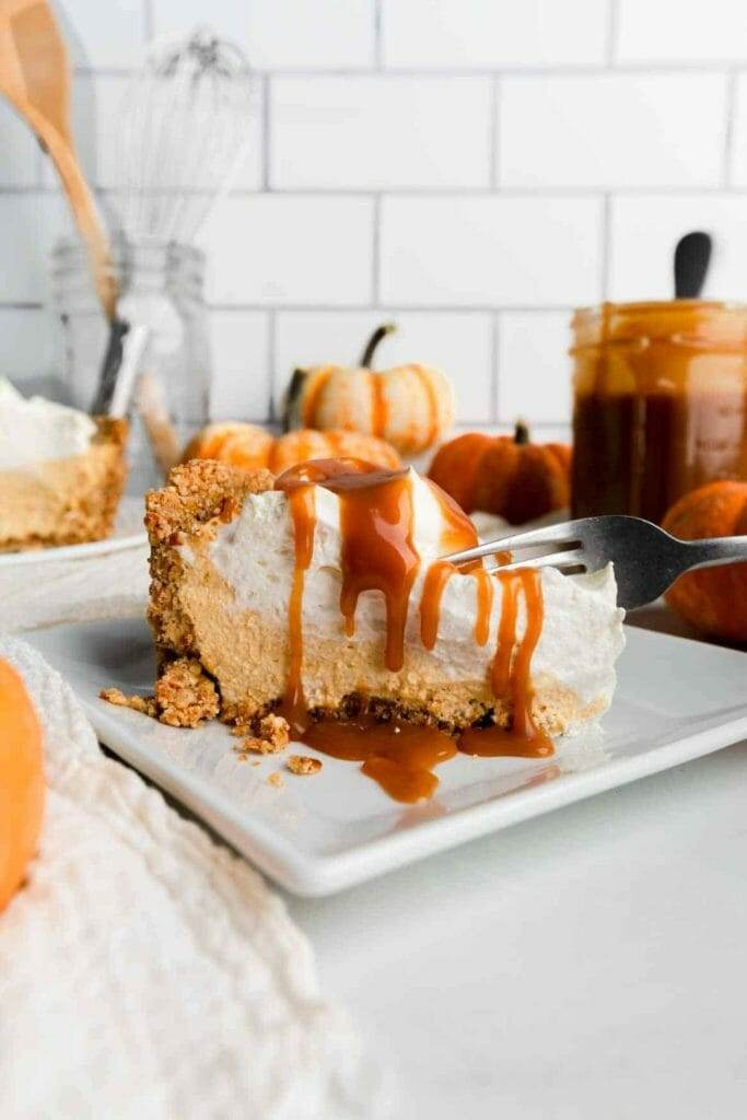 a slice of no bake pumpkin pie