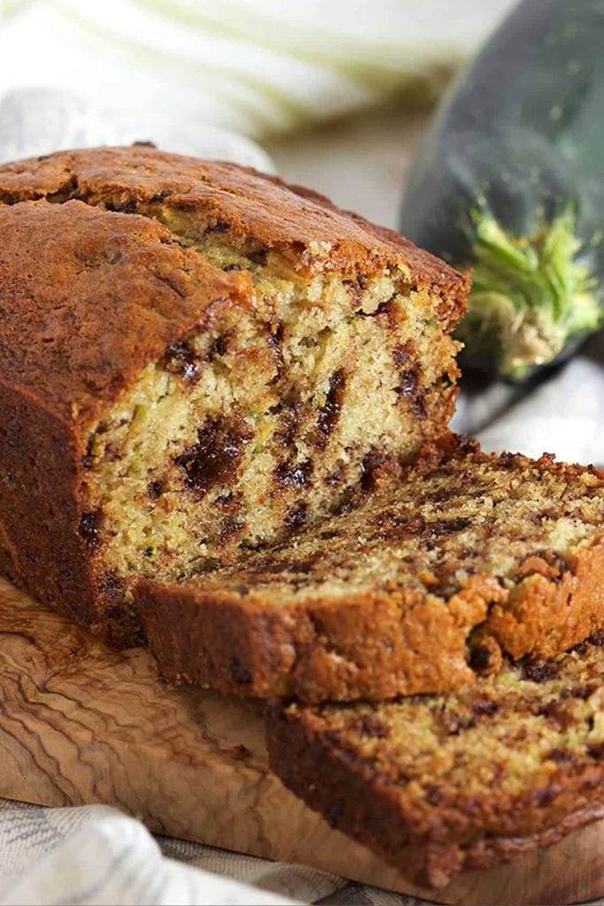 zucchini bread with chocolate chips